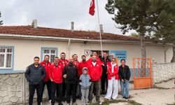 Samsun'da kırsaldaki öğrencilere Samsunspor çantası