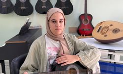 Semih öğretmenin eğitim verdiği 9 öğrenci, üniversitelerin müzik bölümüne yerleşti