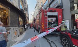 Şişli'de iş yerinde çıkan yangında 1'inci kattan atlayan kişi yaralandı