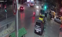 Sultangazi'de 3 aracın karıştığı zincirleme kaza: 5 yaralı