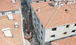 Sultangazi'de Mavi Evler Sitesi'nde kentsel dönüşüm için yıkım başladı