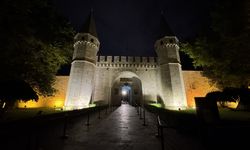 Topkapı Sarayı'nda gece ziyaretlerine yaz sezonunda 32 bine yakın kişi katıldı