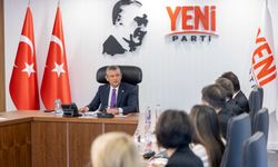 Yeni Partili Emre: İsmimizi koruyoruz