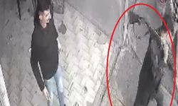 3 kişinin yaralandığı oto tamirhanesindeki silahlı kavga kamerada