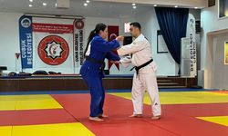 6 yaşındaki Miray sayesinde anne ve babası judoya başladı