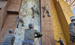 9 subay ve 1 astsubay Gürcistan'da dağcılık kursunu başarıyla tamamladı