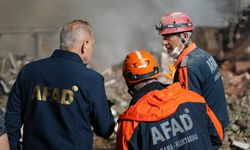 AFAD Başkanı Pehlivan, Maltepe çöken binada incelemelerde bulundu