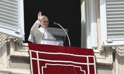 Akciğer ameliyatı geçiren Papa 14'üncü Leo taburcu edildi