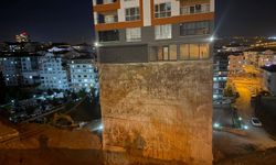 Ankara'da istinat duvarı çöken binanın temeli açığa çıktı