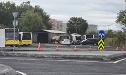 Ataköy'de İETT otobüslerinin park ettiği alanda çıkan yangın söndürüldü / Ek görüntüyle geniş haber