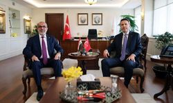 Bakan Bayraktar, Irak Petrol Bakanı Hüdeyir ile bir araya geldi