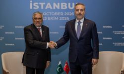 Bakan Fidan, Pakistan Dışişleri Bakanı Ishaq Dar ile bir araya geldi