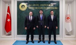 Bakan Kurum, Üsküdar Belediye Başkan Vekili Gültekin'i kabul etti