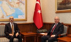 Bakan Uraloğlu Bakan Güler'i ziyaret etti