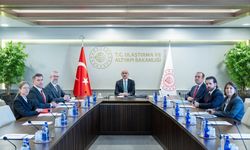 Bakan Uraloğlu, Ukrayna'nın Ankara Büyükelçisi Dzhelialov ile bir araya geldi