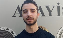Bayrampaşa'da şemsiyeye tabanca süsü verdi, kuyumcu soydu; bilezikler imitasyon çıktı