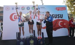 Binlerce Bursalı Cumhuriyet için koştu