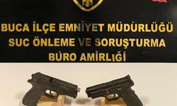 Buca'da çöpler arasında 2 tabanca bulundu: 8 gözaltı