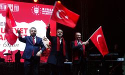 Bursa'da Ferhat Göçer'den Cumhuriyet Bayramı konseri