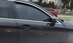 Büyükçekmece'de trafikte tartıştığı sürücünün otomobiline çarptı
