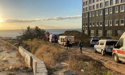 Çanakkale'de toprak altında kalan 2 yabancı uyruklu işçi kurtarıldı