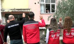 Çocukluğundan beri doğum günü kutlanmayan 85 yaşındaki Asuman Atasever'e pastalı sürpriz