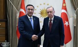 Cumhurbaşkanı Erdoğan, TDT Genel Sekreteri Ömüraliyev'i kabul etti