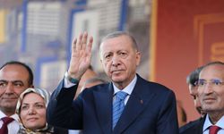 Cumhurbaşkanı Erdoğan: Türkiye'nin geleceği emin ellerde (2)