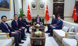 Cumhurbaşkanı Yardımcısı Yılmaz, Japonya Devlet Bakanı Nakasone ile görüştü