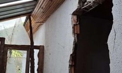 Dalaman'da çay taştı, yollar göle döndü, su baskınları yaşandı (3)