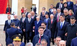 Devlet erkanı Anıtkabir'i ziyaret etti