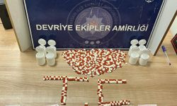 Durdurulan araçta 413 sentetik hap ele geçirildi; 4 gözaltı