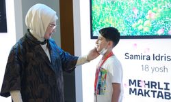 Emine Erdoğan, 'Özbekistan'da Beşeri Sermayenin Geliştirilmesine Yönelik Reformlar' konulu sergiyi ziyaret etti