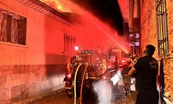 Evinin yanışını izlerken fenalaşıp ölen kişi son yolculuğuna uğurlandı