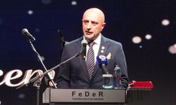 Fenerbahçeliler Derneği'nin 40'ıncı yılı kutlandı