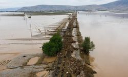 Girit Adası'nda şiddetli yağış ve rüzgar nedeniyle bir kişi hayatını kaybetti