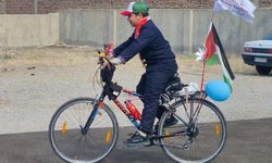 İran'da öldürülen çocuklar için 2 bin 865 kilometre pedal çevirdiler
