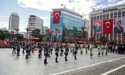 İzmir'de Cumhuriyet'in 103'üncü yılı coşkusu / Ek fotoğraflar