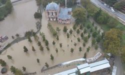 Kağıthane'de su altında kalan Hasbahçe ve tarihi Sadabad Camii havadan görüntülendi