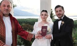 Kapadokya'da peribacasından kopan kayalar düştü; 3 ölü 5 yaralı (6)