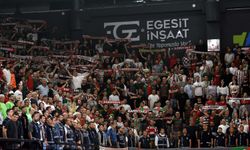 Karşıyaka'da Fenerbahçe maçı biletlerine büyük ilgi