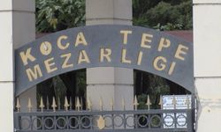 Kaşif Kozinoğlu'nun mezarından alınan örnekler yeniden kabrine konuluyor -1