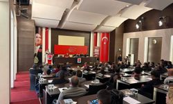 Kılıçdaroğlu, staj ve çıraklık mağdurlarıyla bir araya geldi