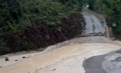 Kocaeli'de sağanak nedeniyle ev ve iş yerlerini su bastı (4)