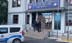 Küçükçekmece'de aracında uyuşturucu ve tabanca bulunan 19 yaşındaki şüpheli tutuklandı