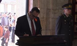 LÖSEV'den Anıtkabir'e 100 bin kişilik ziyaret