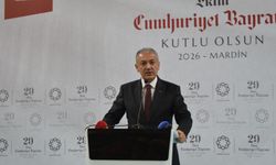 Mardin'de Cumhuriyet coşkusu; çocuk korosundan 4 dilde 'Yar Sabiha' türküsü