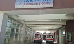 Merdiven boşluğuna düşen inşaat işçisi ağır yaralandı​