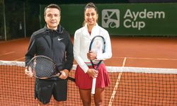 Milli tenisçi Çağla Büyükakçay'dan Aydem Cup'ta gösteri maçı