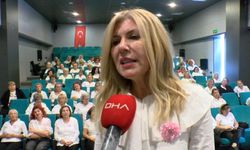 Müzik eğitimi almayan kadınlardan oluşan koro, besteledikleri şarkıyla meme kanserinde erken teşhise dikkat çekti